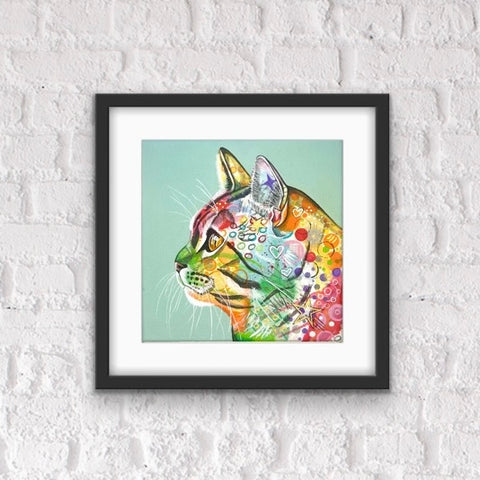 ‘’Side eye’’ Tabby Cat
