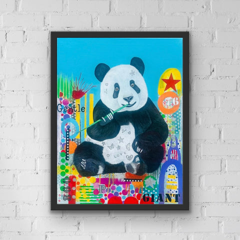 Giant Panda "lost in the city"